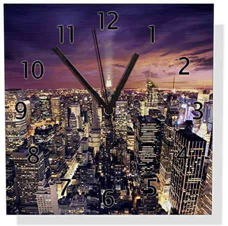 Wallario Design Wanduhr New York bei Nacht - Panoramablick über die Stadt aus Aluverbund, Alu-Uhr Größe 30 x 30 cm, Schwarze Zeiger mit Metalloptik