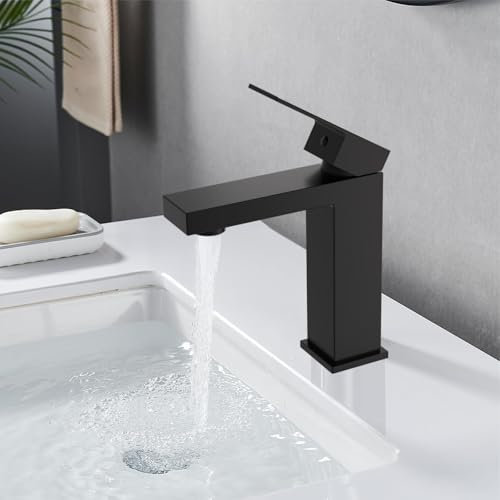 BuntHaus Rubinetto per il Bagno Lavabo Acciaio Inox Miscelatore Monocomando Nero con Altezza del Beccuccio di 119 MM, a Risparmio Idrico, Facile Installazione con Flessibili 3/8 Pollici da 50 cm