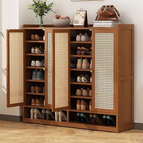 Rustikaler Rattan-Schrank aus Eiche, mit verstellbaren Einlegeböden und verstecktem Schuhfach