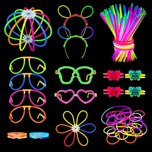 Christmas Decorations,Segotendy 100 Christmas Glow Sticks,232pcs Party Bag Fillers,Glowstick Pack for Children Adult,Neon Bracelets Necklaces,Glow in Dark Party Supplies for Birthday New Year Eve 2026