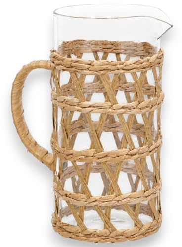 KORAT - Caraffa in Vetro Borosilicato 1,5 Litri con Rivestimento in Rattan Naturale, Brocca Acqua e Bevande, Manico Ergonomico, Design Elegante per Tavola e Cucina
