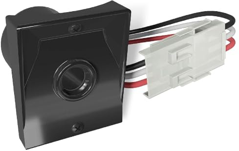 Solus Dusk-to-Dawn Sensor with Ezee Change Plug – Outdoor Photocell Sensor for 3 Lamp Posts – Auto On/Off – UL Listed – 120V – 5 Year Warranty, (Black, Pack of 1)
