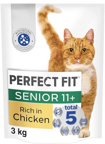 Senior 11+ Complete Dry Cat Food with Chicken 4 x 750g
