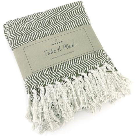 heimtexland ® Hochwertige Strick Kuscheldecke Fransen Tagesdecke Wohndecke Boho Wolldecke 100% Baumwolle Sofadecke 180x130 weich warm Strickdecke Natur Typ912 Chevron grün - 1 Stück