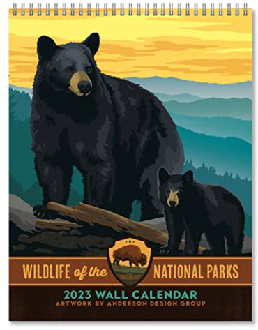 Americanflat 12 Monate Kalender 2023 - Nationalpark Wildlife Design - Monatsformat Großer Wandkalender - Hängender Wandplaner 25,4 x 66 cm wenn geöffnet