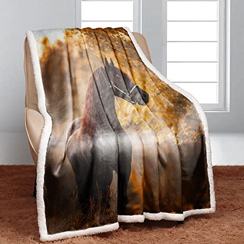 Violetpos Warm Sherpa Sofaüberwurf Decke 150x200 cm Dicke Kuscheldecken Sanft Flanell Weich Fleecedecke Bettüberwurf Herbst Wald Pferd Morgenlicht