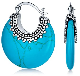 Boucles d'oreilles créoles demi-croissant rond en turquoise stabilisée bleue de style bohème occidental tribal pour femmes en argent sterling .925 oxydé avec perles milgrain caviar.