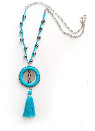 collana all'uncinetto con perline e nappina, collana boho turchese