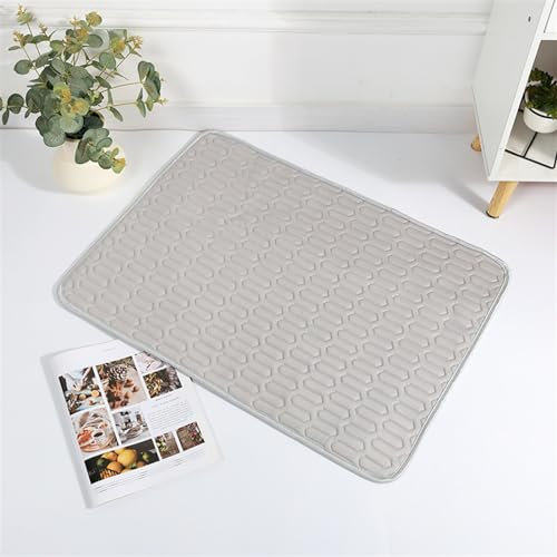 GIBZ Kühlmatte für Hunde, Waschbar selbstkühlend Kälte Hundematte, rutschfest Hunde kühlmatte für Sommer, für zuhause unterwegs oder im Auto, Grau, 60x45cm