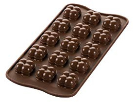 silikomart | SCG51 Moule en Silicone pour chocolats CHOCO GAME, antiadhésif, 15 chocolats, paquet de 1 Moule pour sucreries, Easy Choc, 22 x 22 mm, h 20 mm, Volume 120 ml, Made in Italy