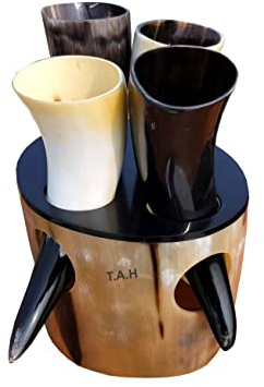 Vintage Trinkhorn Becher 4er Set Handgemachte Zeremonial Wikinger Trinkhorn Tasse für Mead Wodka Whisky Antike Hörner mit Ständer Geschenk