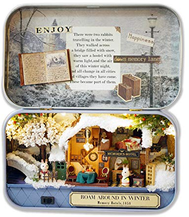 Cuteefun DIY Miniatur Haus Kit in Box zu Bauen -Leben im Winter | Handgemachtes Mini Theater Bastelset, Kreative Handwerkliche für Erwachsene Jugendliche, Einzigartiges Geschenk
