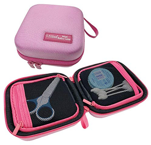 PILLBASE Babycase Reiseapotheke - Kleine Medikamententasche für Kinder und Babys - Leere Notfalltasche für Reisen - Stabile Medizin Aufbewahrung - Reiseapotheke für Kinder (Rosa, Mini Baby Case)