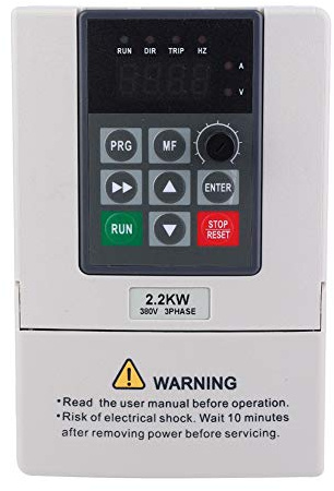 Variateur de fréquence, 380V 2.2KW VFD Variateur de fréquence variable pour le contrôle de vitesse du moteur Sortie triphasée, convertisseur de commande numérique par ordinateur de fréquence
