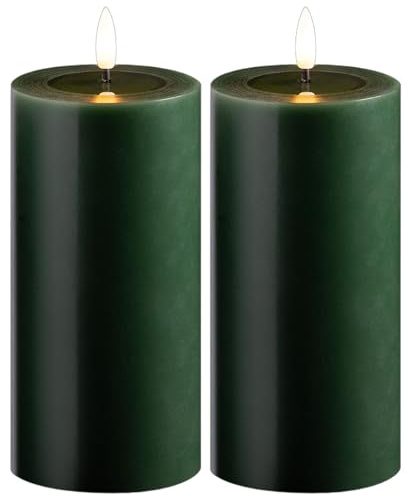 2er Set LED Stumpenkerzen groß grün Echtwachskerze mit beweglicher Flamme flackernd - Timerfunktion für 6 Stunden warmweißes Licht 7,5cm ø 15cm Höhe - 2 AA Batterien nötig Echtwachspiegel