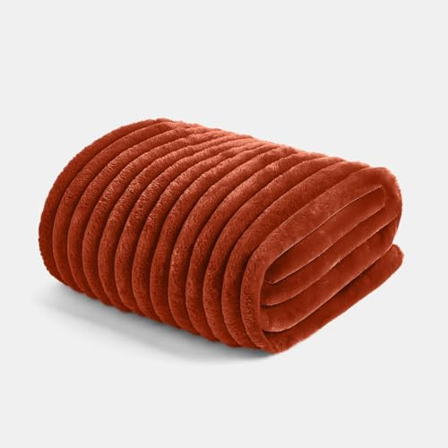 OHS Faux Ribbed Throw Blanket for Sofa, Soft Cosy Warm Winter Thick Fleece Blanket Over Bed Decorative Fluffy Single Bed Throws Gifts for Adults, Rust - 125 x 150cm