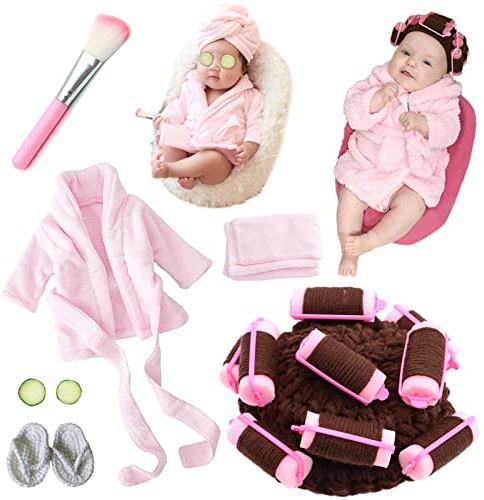 SPOKKI Lot de 7 Accessoires de Photographie pour Nouveau-né Fille - Tenue de séance Photo avec Serviette de Bain, Pantoufles, Concombre, Chapeau à recourber - Brosse de Maquillage pour bébé garçon et