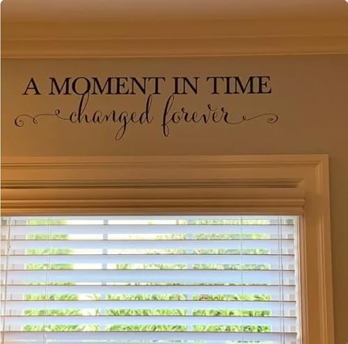Wandaufkleber „A Moment In Time Changed Forever“, Fotobild, Schlafzimmer, Wohnzimmer, Familie, Liebe, Wandtattoo, Heimdekoration, schwarz, 120 cm breit x 31 cm hoch