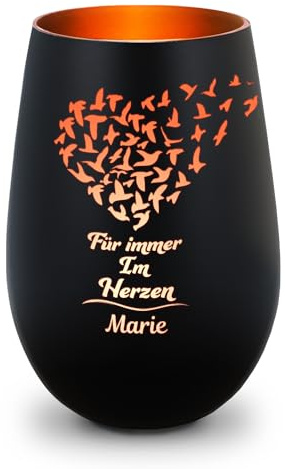 GRAVURZEILE Deko Windlicht aus Glas mit Gravur - Für Immer im Herzen - Personalisiert mit Namen - Trauer Windlicht aus Glas - Trauerlicht zur Beerdigung oder als Andenken - Schwarz/Bronze