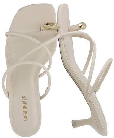 CUSHIONAIRE Maui Riemchensandalen für Damen mit Kitten-Heels, veganes Leder, Schlupfsandalen für Damen, quadratische Zehenpartie, Hochzeitsschuhe