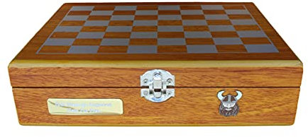 Gamekeepers Cottage gifts Viking Chess Set & Pieces With Hip Flask and Stirrup Cups Gift 551