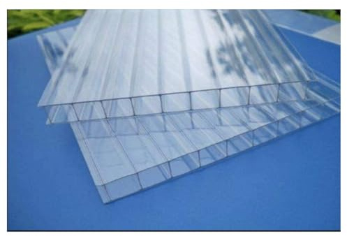 Panneaux en polycarbonate à double paroi pour toiture isolée, solution claire d'éclairage du jour pour l'agriculture et les abris de jardin