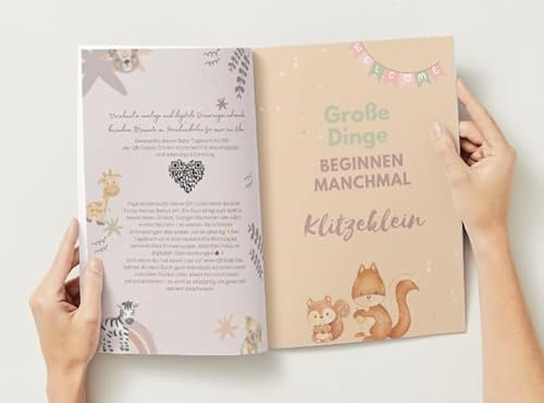 Mehr als ein Fotobuch: Analoge Erinnerungen mit digitalen Highlights verbinden | Einfach QR-Codes scannen und Bilder und Videos genießen | Das erste Jahr in Bildern & Videos | Geschenk zur Geburt