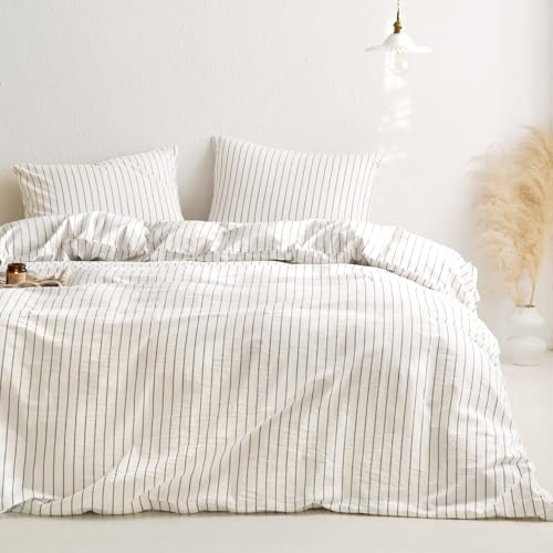 Wake In Cloud - Striped Cotton Duvet Cover Set, Ticking Stripe Vertical Pinstripe Farmhouse, 100% Washed Cotton Textured Bedding Set, 3 Pieces, White, Queen Size