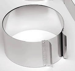 Kaiser 660325 Tortenring, 9 cm, mit Griffen 16,5 - 32 cm