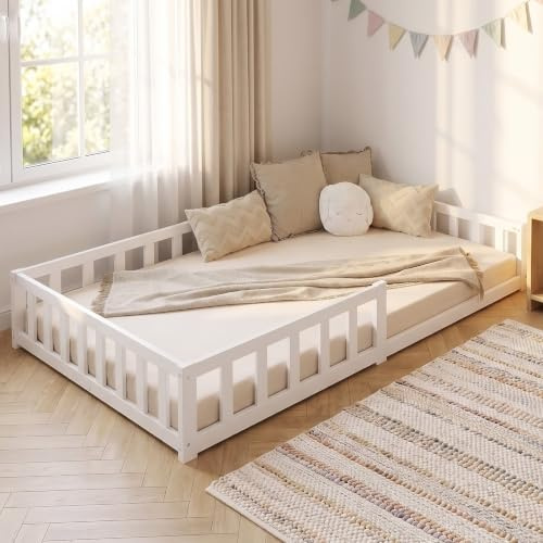 Homestyle4u Bodenbett 120x200 Weiß Montessori Kinderbett mit Rausfallschutz | Niedriges Hausbett aus massivem Kiefernholz inklusive Lattenrost - Sicheres Holzbett fuer Kleinkinder zum Schlafen & Spielen