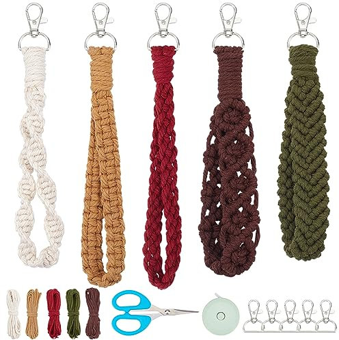 INFUNLY Set di 5 kit colorati in macramè per adulti, fai da te, macramè, portachiavi, macramè, artigianato, bohémien, mini nappa, portachiavi, braccialetto per chiavi dell'auto, borsa, telefono,