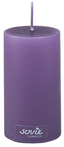 Sovie CANDLES Stumpenkerze Aubergine - Ø 50mm x 100mm mit ca. 28 Stunden Brenndauer – Hochwertige Flachkopfkerze für Tischdekoration, Feier & festliche Anlässe