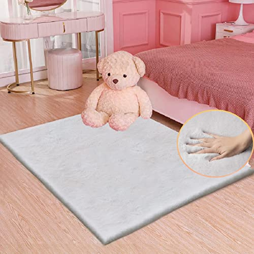 ORINOVA Teppich Schlafzimmer Grau Fellteppich Kunstfell 90x150 cm Flauschiger Teppich Wohnzimmer Kinderzimmer Weich Bettvorleger Waschbar Rechteckig