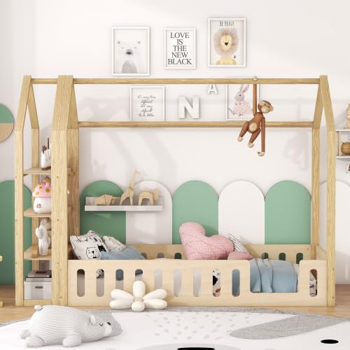 SogesHome Kindbett 90 x 200 cm Kinderbetten Kleinkindbett Flachbetten Hausbetten mit Geländer Hausbett für Kinderzimmer mit 3 Regalen für Aufbewahrung, Farbe in Natur