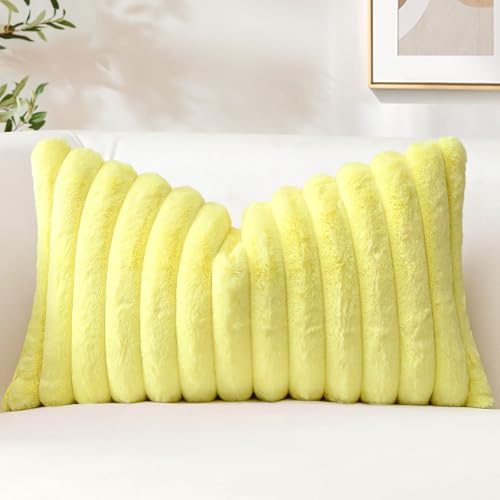 Sungeek 1 Stück Plüsch Samt Kissenbezug, Kunstpelz Weich Kissenbezüge Sofakissen Dekokissen Deko Zierkissenbezüge Flauschig Kissenhülle für Schlafzimmer Wohnzimmer (40x60cm, Gelb)