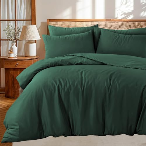 Linen Home Duvet Set - Soft Microfibre Double Bed Quilt Cover with 2 Pillowcases, Easy Care Wrinkle Free Double Bedding Set of 3 Pcs (Bottle Green)