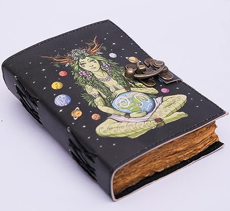 Leeres Zauberbuch der Schatten, Tagebuch mit Verschluss, Requisite, Mutter-derder-Mutter-of-Earth-Leder-Tagebuch, Vintage, handgefertigt, Grimoire-Tagebuch, geprägtes Gebet, heidnisch,