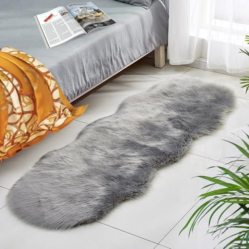 twirush Fluffy Faux Sheepskin Rug, Shaggy Rugs, 60 X 180 CM Grey Fluffy Rug Washable Faux Fur Rugs Non Slip Mats for Bedrooms Living Room (Grey)