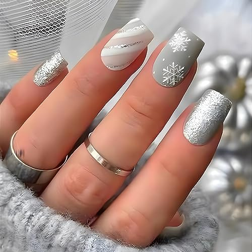 24 Stück Weihnachten Glitter Press on Nägel Quadratisch Medium Schneeflocke Design Kunstnägel Set für Frauen