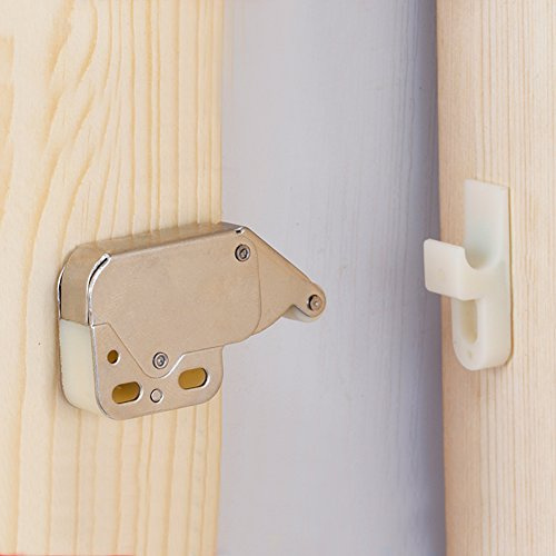 Push to Open Touch Catch, Lock Spring Bounce Door Bolt for Window Shed Gate Cabinet Cupboard Doors, Made of ABS Material, Ideal for Kitchen Bedroom Lounge Attic Airing Cupboards