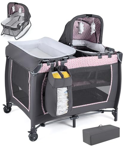 COSTWAY 5 in 1 Beistellbett Baby, Reisebett mit Matratze, Kinderreisebett inkl. Wickelauflage, Babywiege & Spieluhr, Stubenwagen mit Rollen, Babybett für Baby bis 36 Monaten (Rosa)