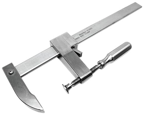 Schraubzwinge aus 400 mm Edelstahl, korrosionsbeständig, ideal für Befestigungsanwendungen in feuchten oder aggressiven Umgebungen.