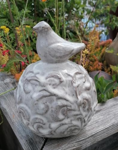 terracotta-toepfe-de NEU !! B-Ware !! Kugel mit Ranke und Vogel ca. 22 cm hoch weißgrau aus winterfesten Steinzeug Deko Garten Vintage Landhaus