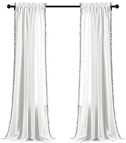 Lush Decor, Tenda grigia con pompon, tinta unita, stile shabby chic, per soggiorno, sala da pranzo, camera da letto (singola), 213,4 x 127 cm, bianco, 213,4 x 127 cm