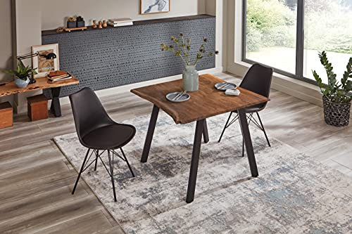 SAM 3tlg. Essgruppe Laxmi 90 x 90 cm, Akazienholz massiv, nussbaumfarben, Baumkantentisch mit Vier Metallbeinen in Schwarz + 2X Schalenstuhl Lerche in Schwarz