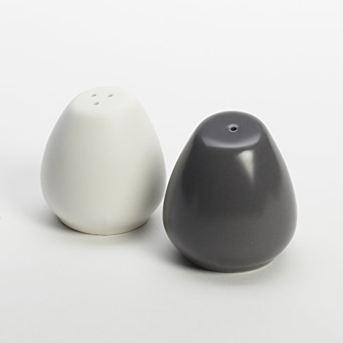 American Metalcraft PSP2 Porcelain Salt & Pepper Set, 2-Ounces