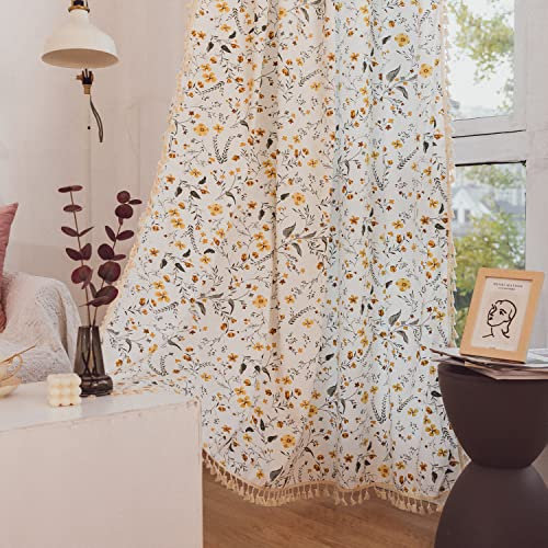SASIGAYA Weiß Gardinen mit Gelb Blumenmuster Landhaus Vorhänge Boho Lichtdurchlässige Vintage Quasten Bauernhaus Vorhang Baumwolle Verdunklungen Vorhang für Schlafzimmer Wohnzimmer 2 Stück 150×160cm