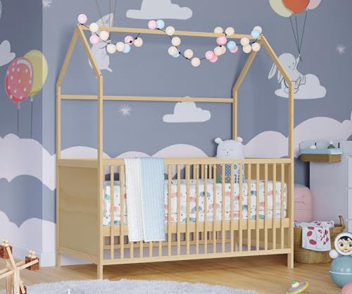Bellabino Nika Babybett in Hausoptik 70 x 140 cm, Gitterbett und Hausbett für Kinder und Babys aus Kiefer Massivholz in Natur, 3-Fach höhenverstellbar inkl. Lattenrost