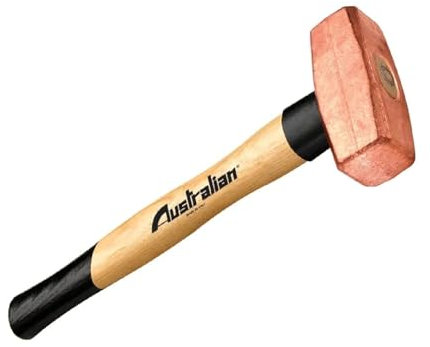 La zappa Maçon de maçon avec tête en cuivre et poignée en bois ligne TOP (300 gr/poignée 26 cm)