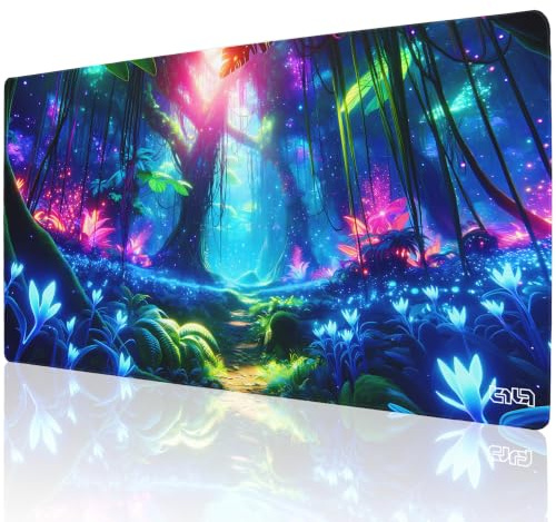 Tilt Gaming Mauspad 1000x500 mm - 4 mm rutschfeste Schreibtischunterlage Groß - Speed-Oberfläche & HD-Druck - Maschinenwaschbar Mousepad XXL für Gaming und Büro - Cosmic Forest Desk Mat